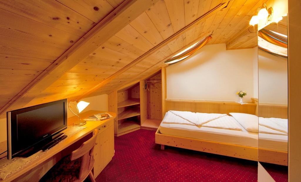 Hotel Rainegg Olang 객실 사진